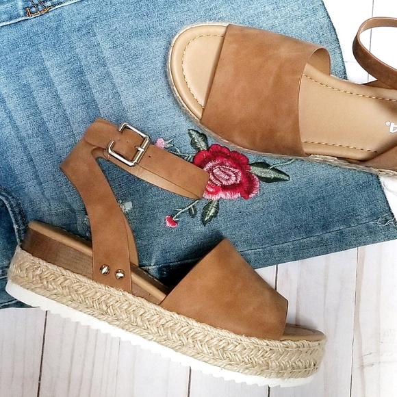 Soda Shoes - New Soda Tan Open Toe Platform Espadrille Sandals
